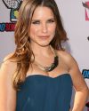 Sophia-Bush-2011-VH1-Do-Something-Awards_007.jpg