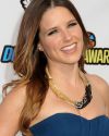 Sophia-Bush-2011-VH1-Do-Something-Awards_025.jpg