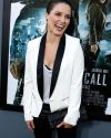 Sophia-Bush-Total-Recall-Movie-Premiere-036_HQ_t.jpg