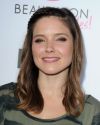 Sophia-Bush-BeautyCon-KickOff-Party_027_HQ_t.jpg