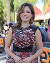 Sophia-Bush-Extra-TV_040_HQ.jpg