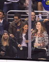 Sophia-Bush-Match-hockey-LA-Kings-vs-Florida-Panthers-004_HQ.jpg