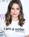 Sophia-Bush-7th-Annual-Women-Making-History-Awards_046.jpg