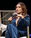 Sophia-Bush-at-the-Chicago-HelloSunshinexTogetherLive_004.png