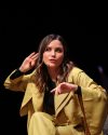 Sophia-Bush-at-the-Minneapolis-HelloSunshinexTogetherLive_004.png