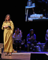 Sophia-Bush-at-the-Minneapolis-HelloSunshinexTogetherLive_020.png